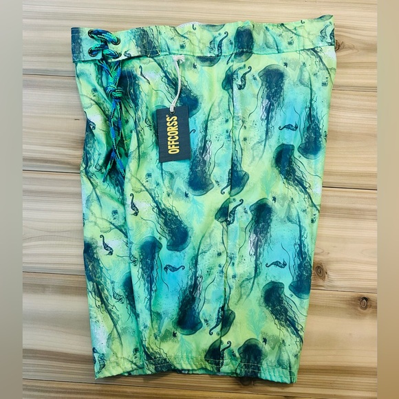 NEW OFFCORSS Boys Swim Trunks Size 10 Green Jellyfish and Seahorses NWT - Picture 13 of 14